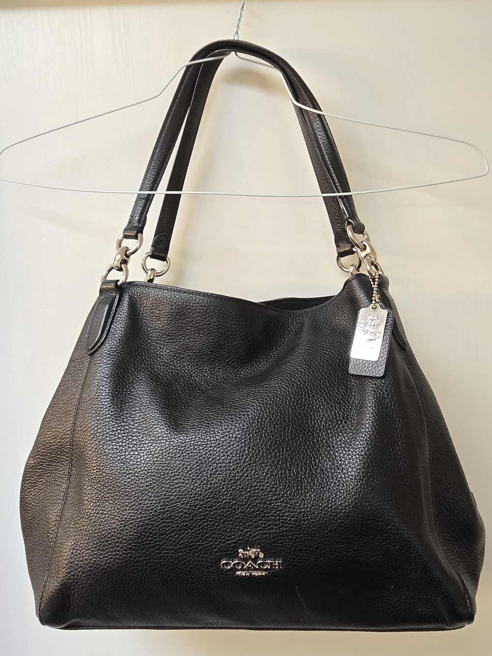Coach Hadley Hobo Pebble Leather Shoulder Bag Black F80268 Large Silver Hardware